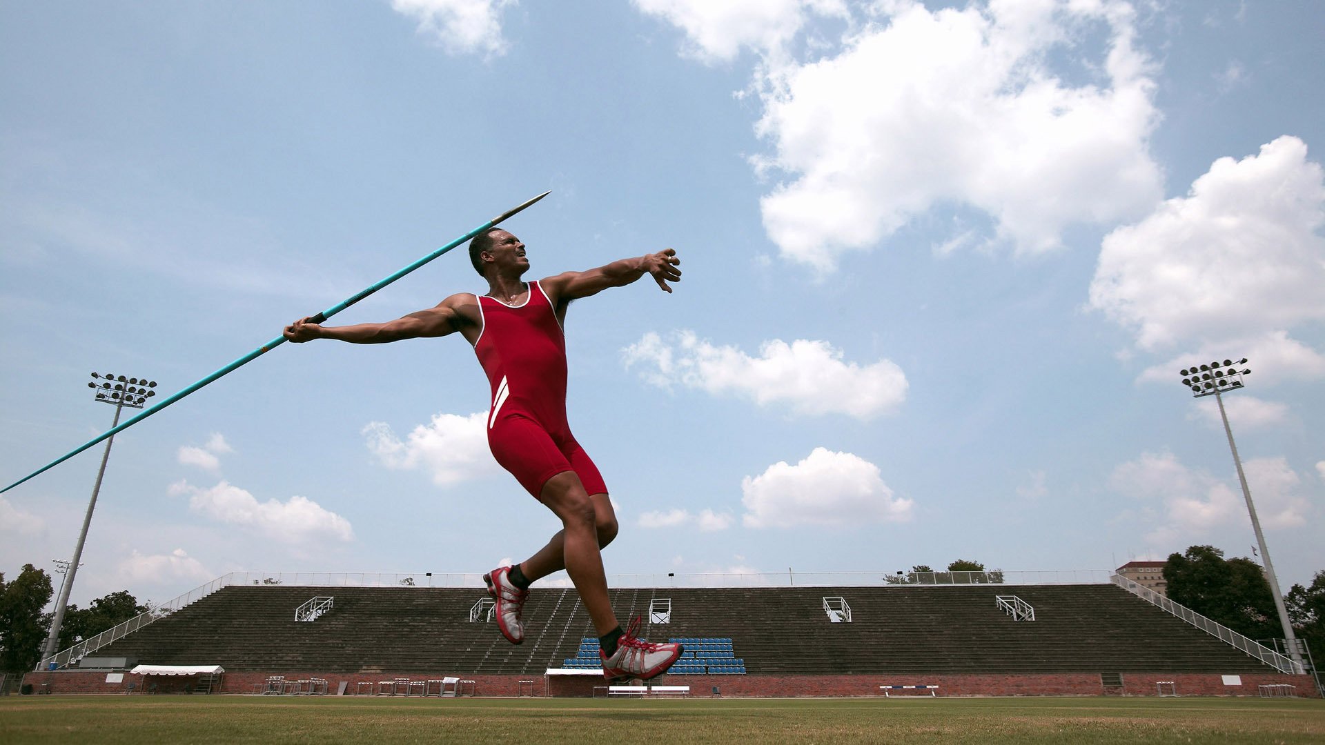 “武汉马拉松：新纪录能否诞生？”